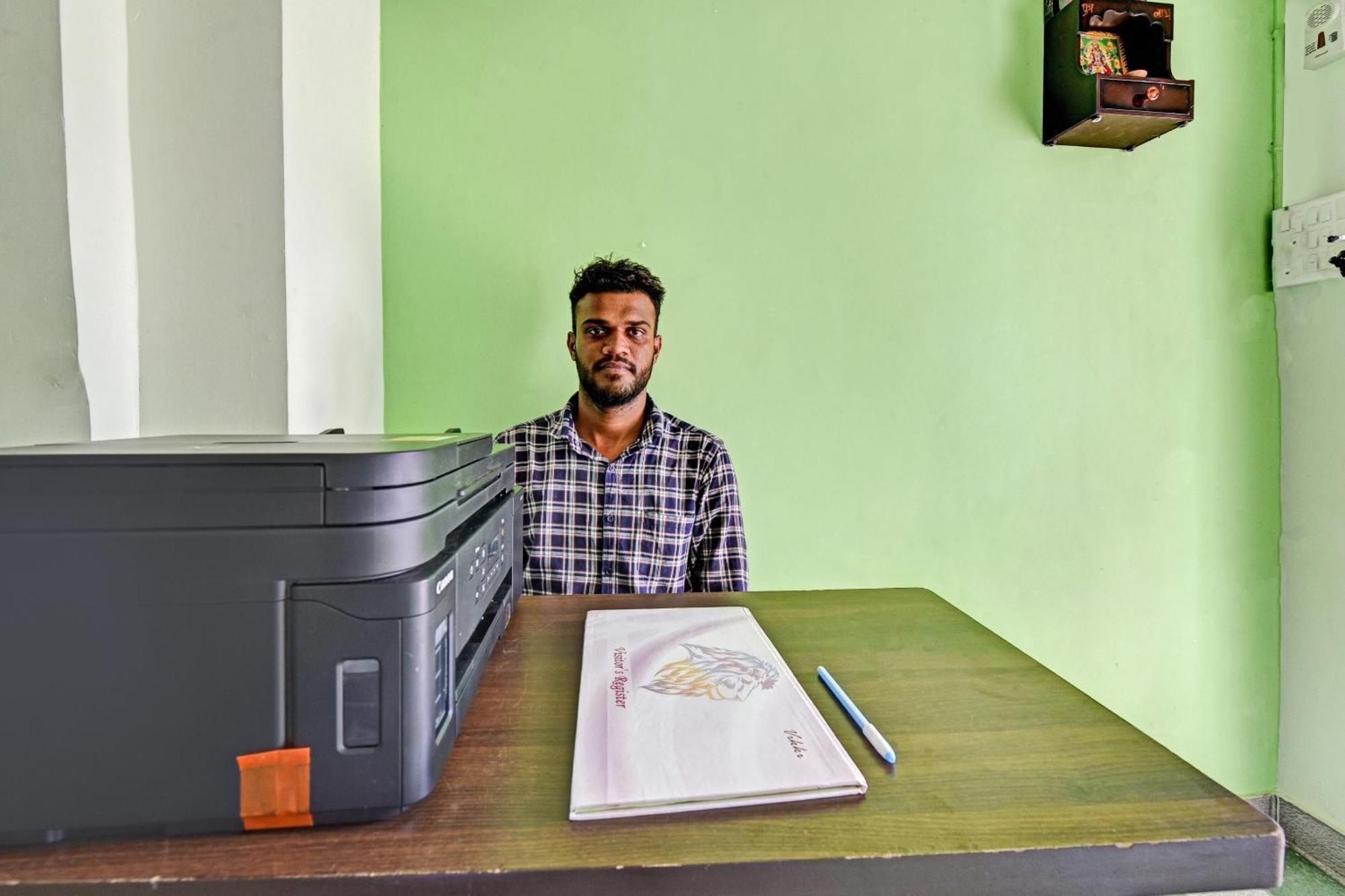 Super Hotel O Jmd Hotel Jaipur Bagian luar foto